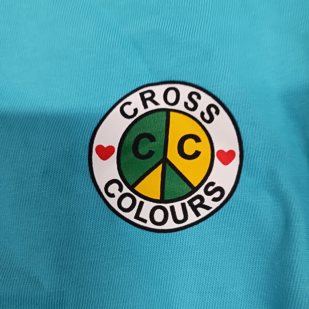 Cross Colours - Picture 2 of 3